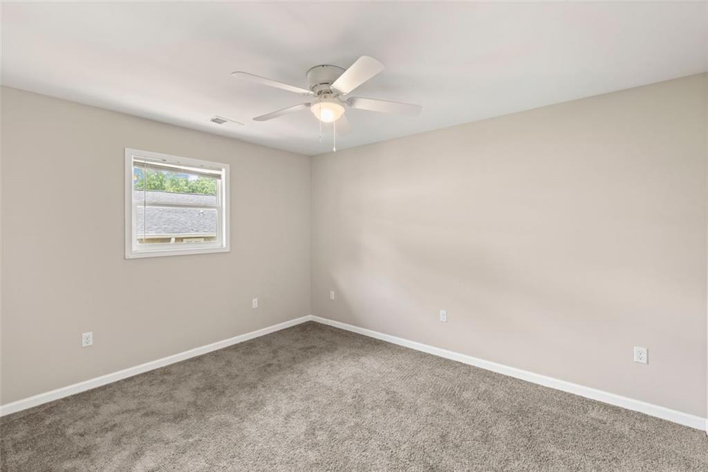 5859 LONE OAK Drive SW