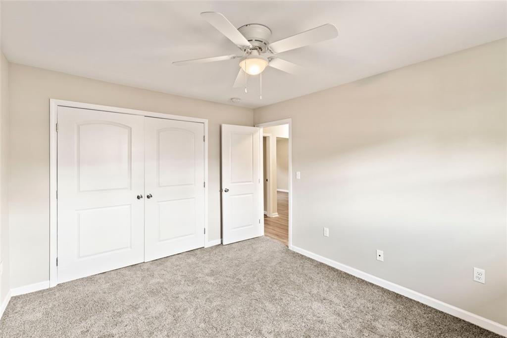 5859 LONE OAK Drive SW