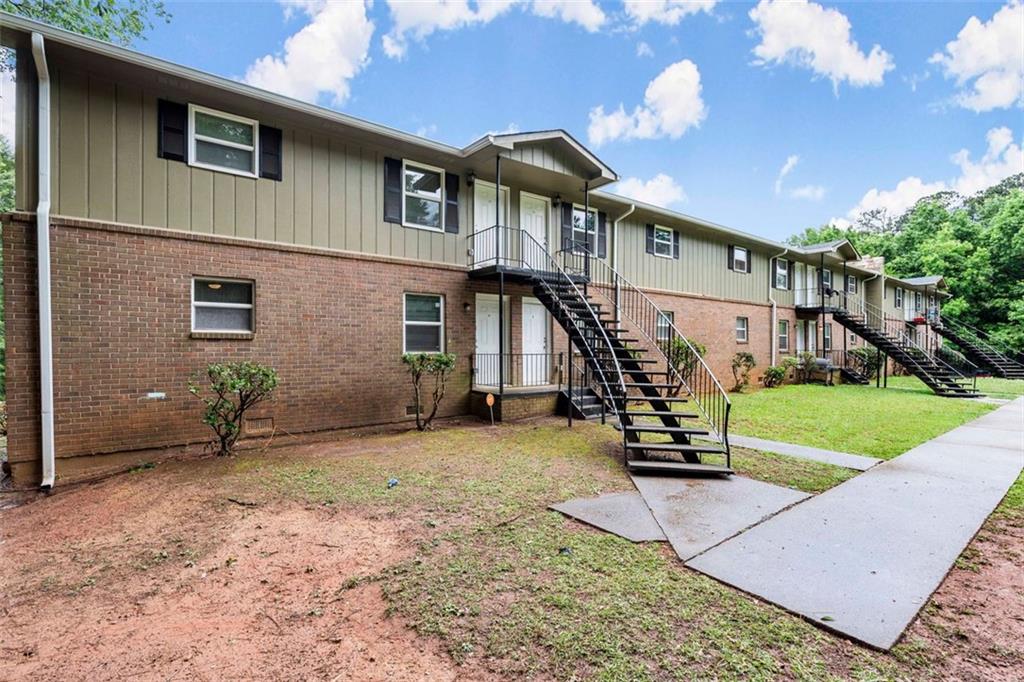 5859 LONE OAK Drive SW