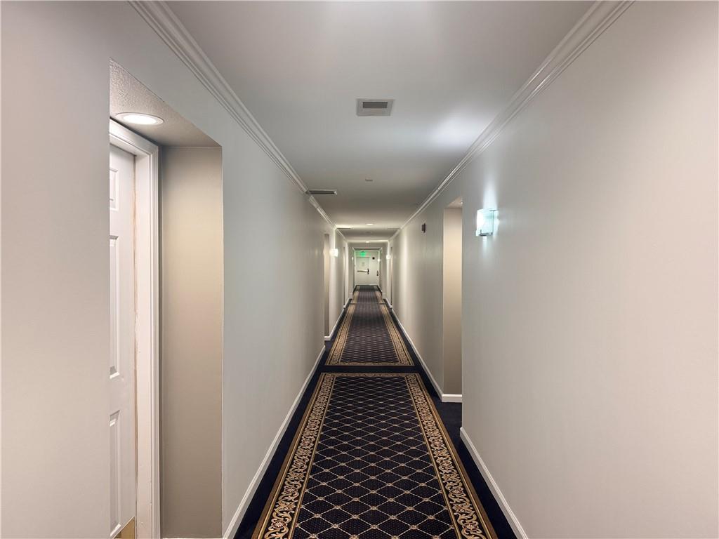 2203 Pine Heights Drive NE