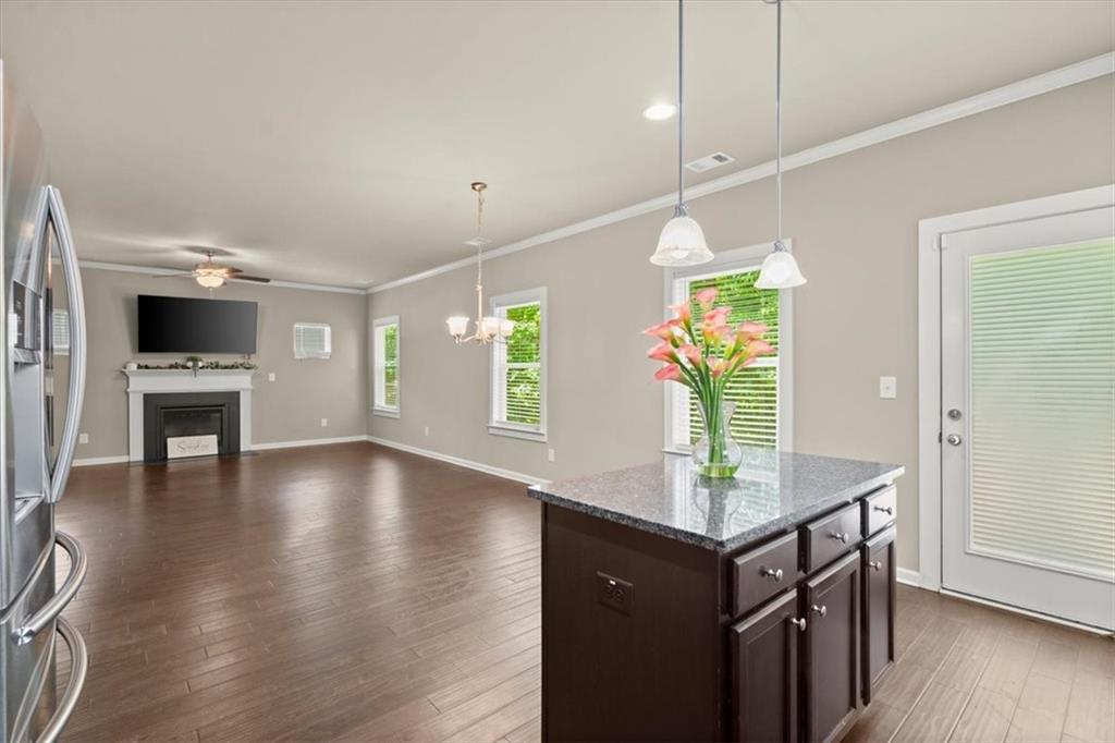 6454 Barker Station Walk