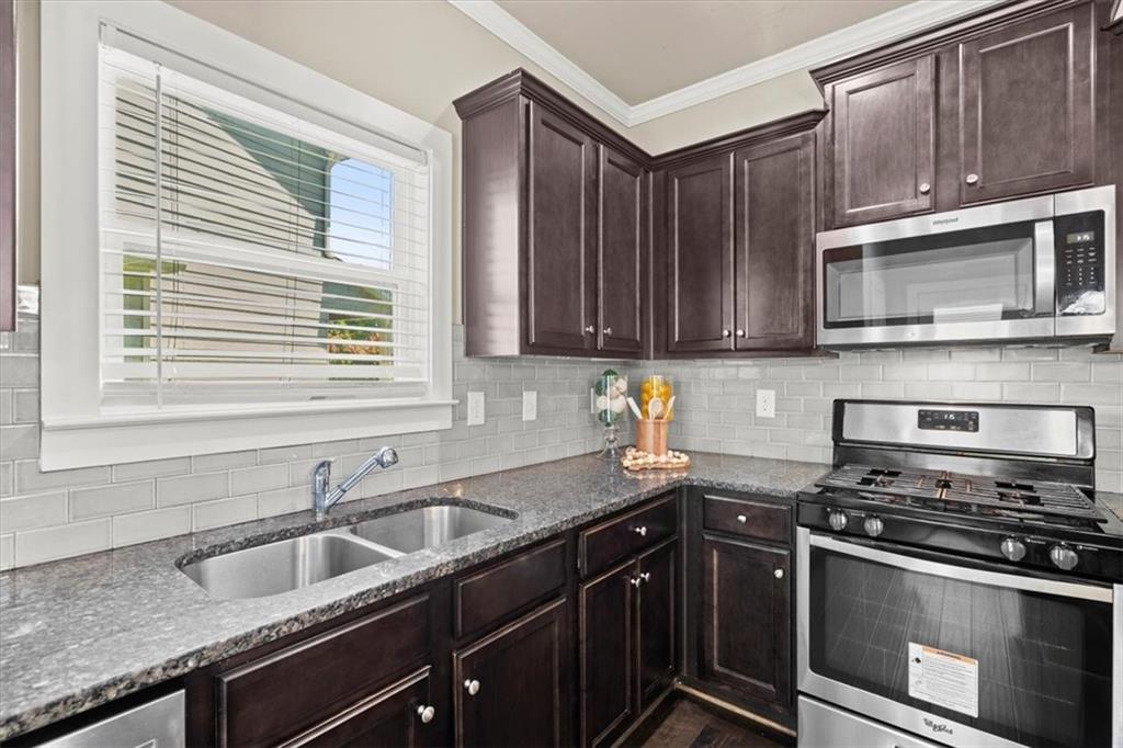 6454 Barker Station Walk