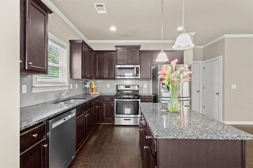 6454 Barker Station Walk