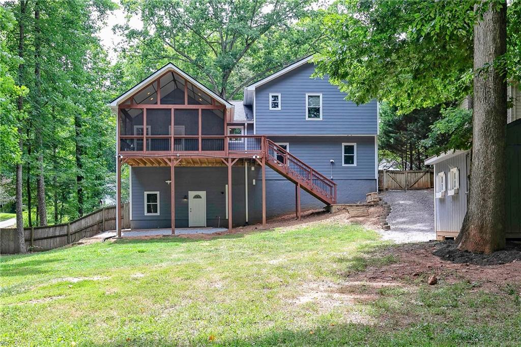 3848 Creek Hollow Way