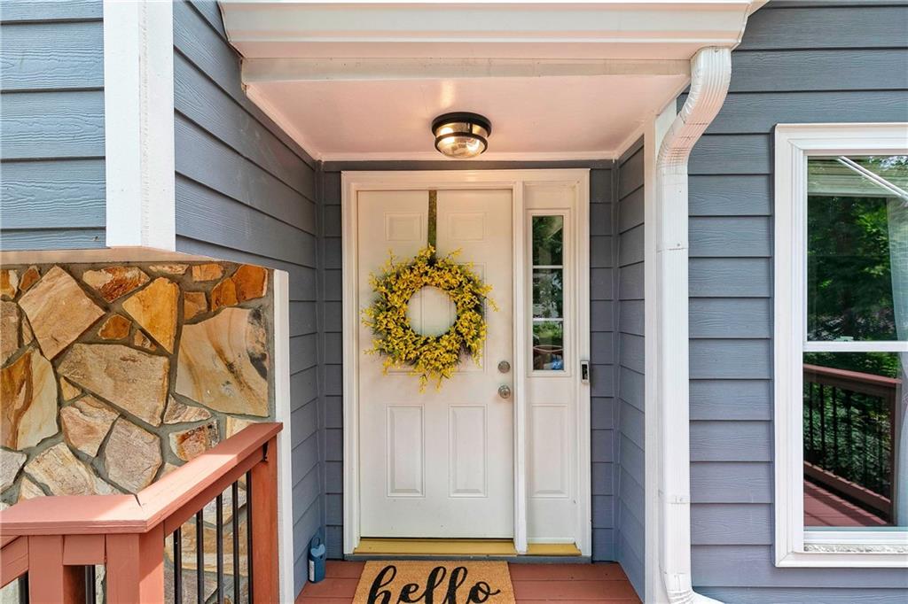 3848 Creek Hollow Way