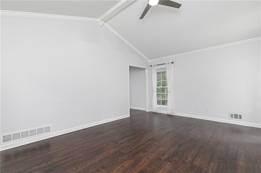 3848 Creek Hollow Way