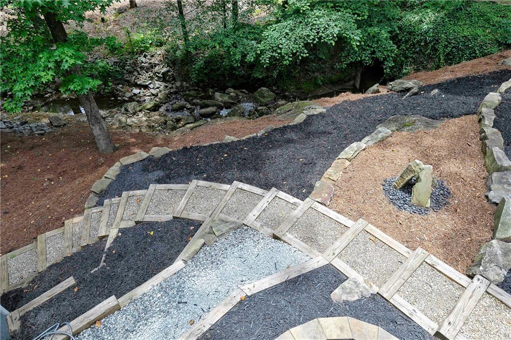 3848 Creek Hollow Way