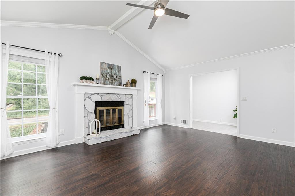 3848 Creek Hollow Way