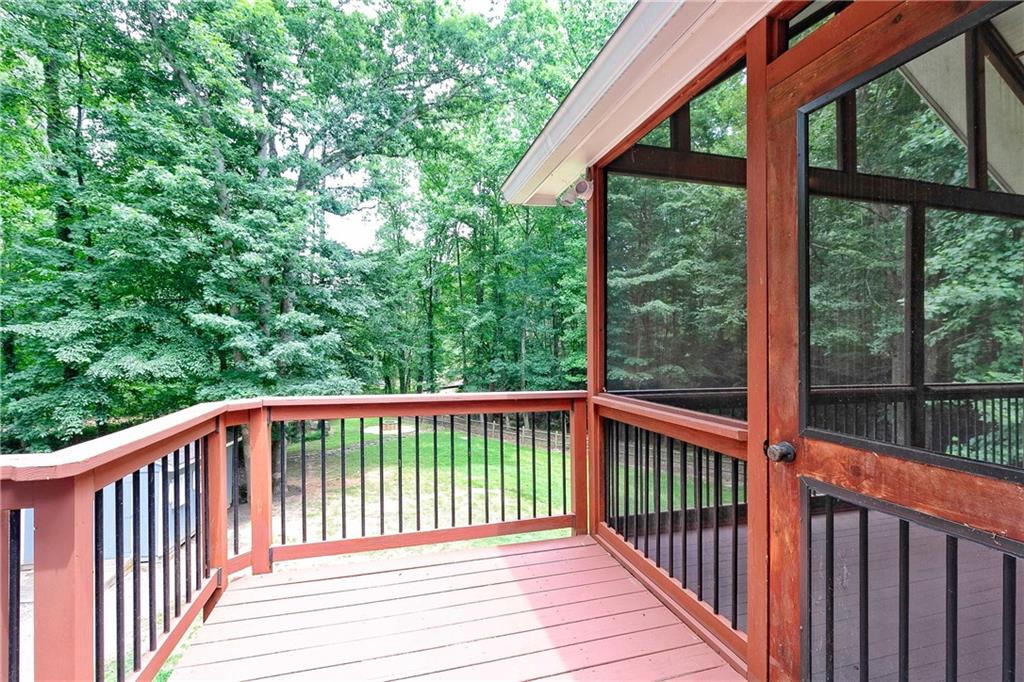 3848 Creek Hollow Way