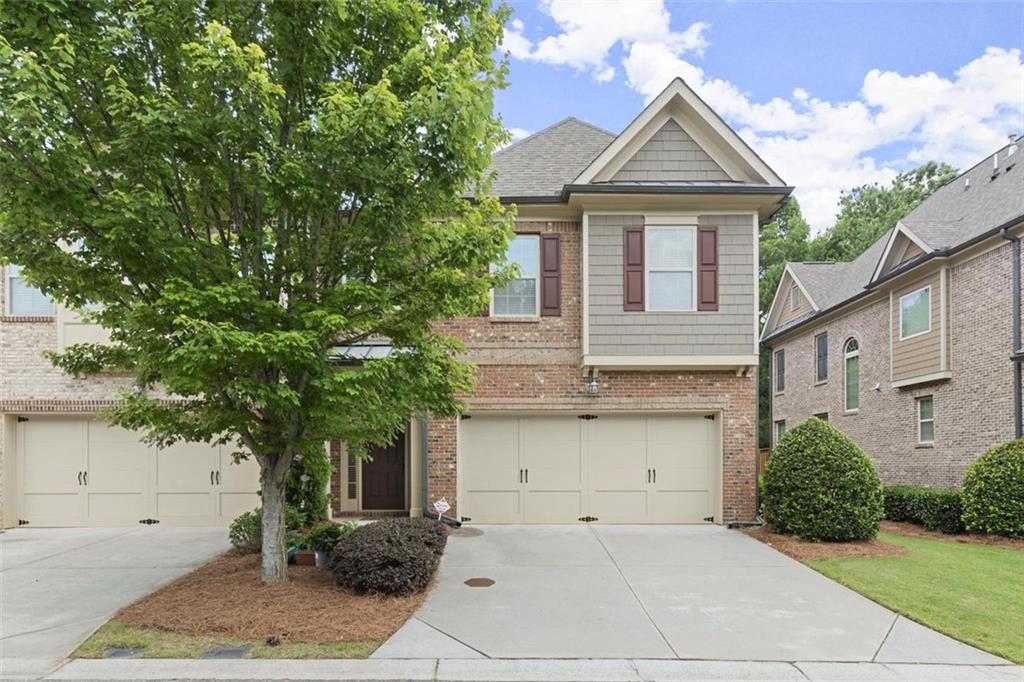 7600 Glisten Avenue NE