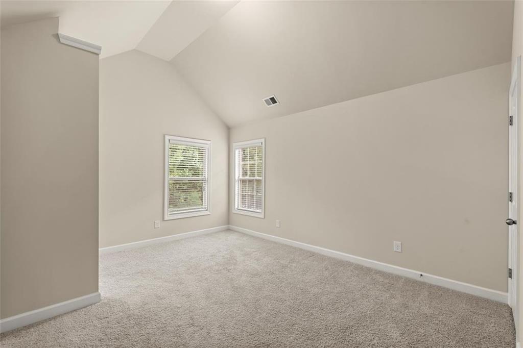 7600 Glisten Avenue NE