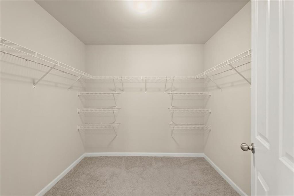 7600 Glisten Avenue NE