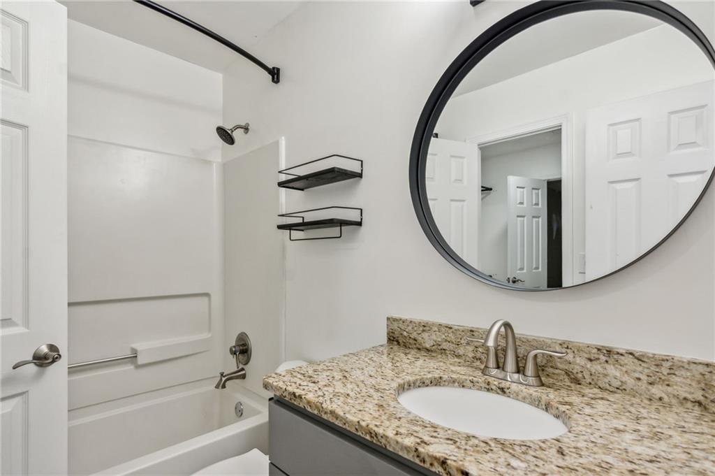 3600 Regency Park Drive