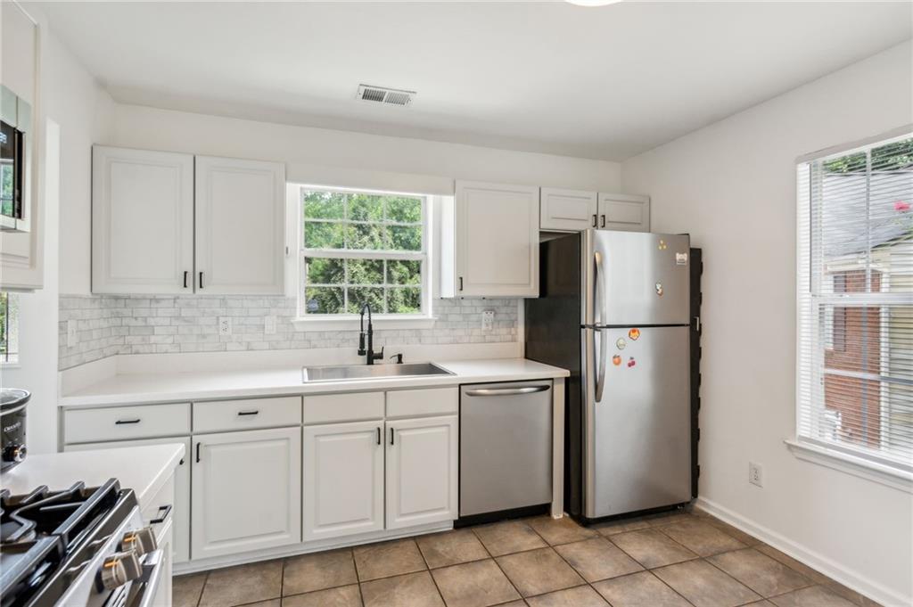 3600 Regency Park Drive