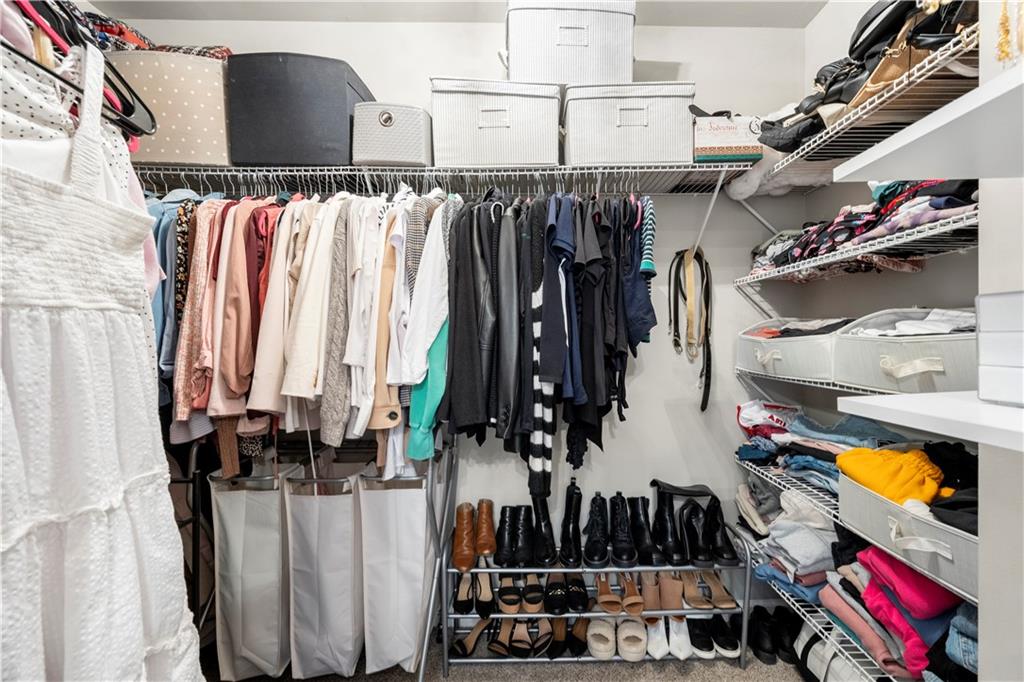 3003 GROVE VIEW Court