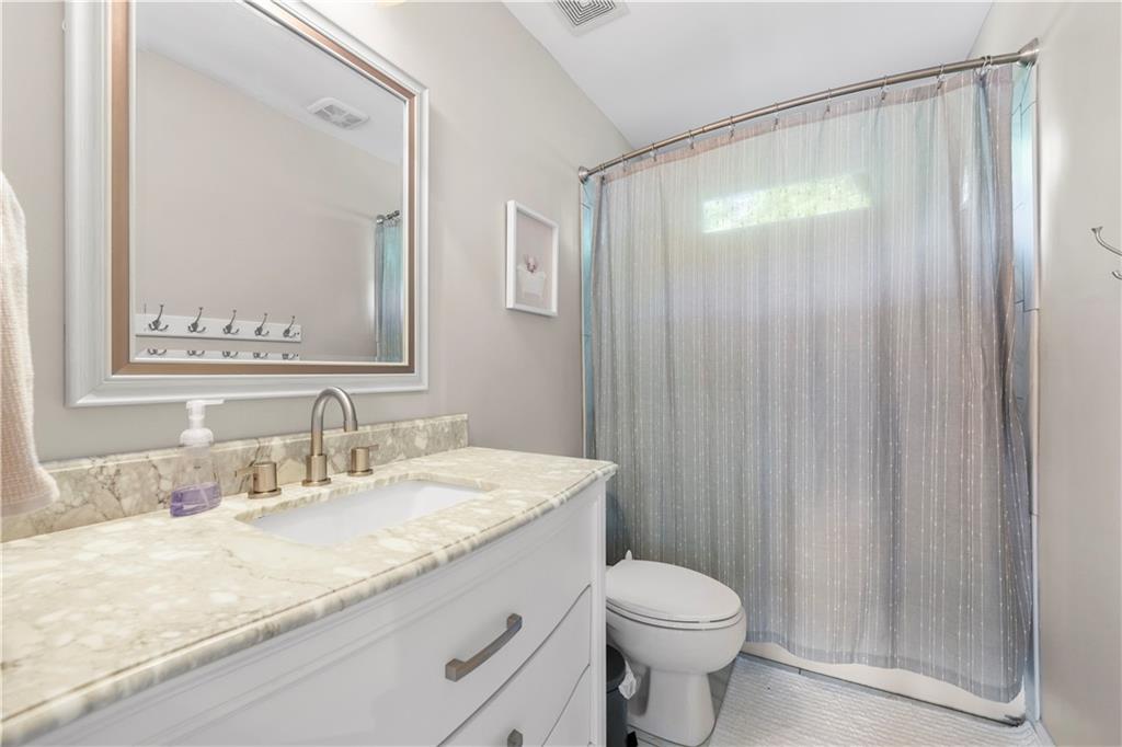 3003 GROVE VIEW Court