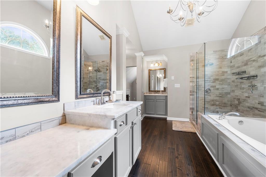 3003 GROVE VIEW Court