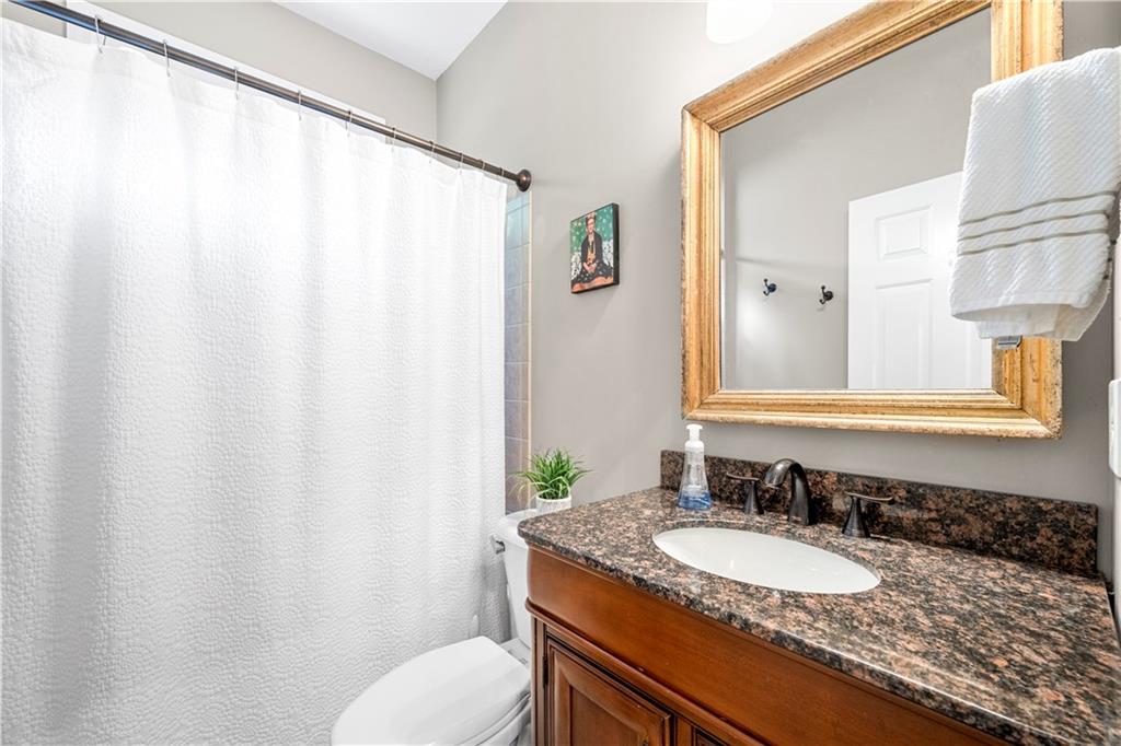 3003 GROVE VIEW Court