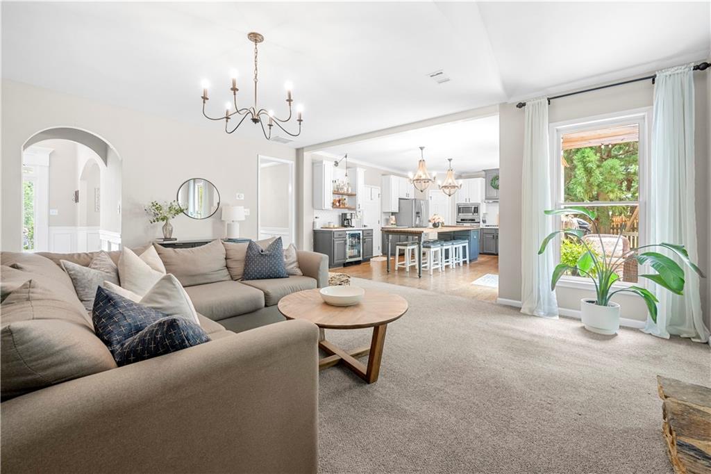 3003 GROVE VIEW Court