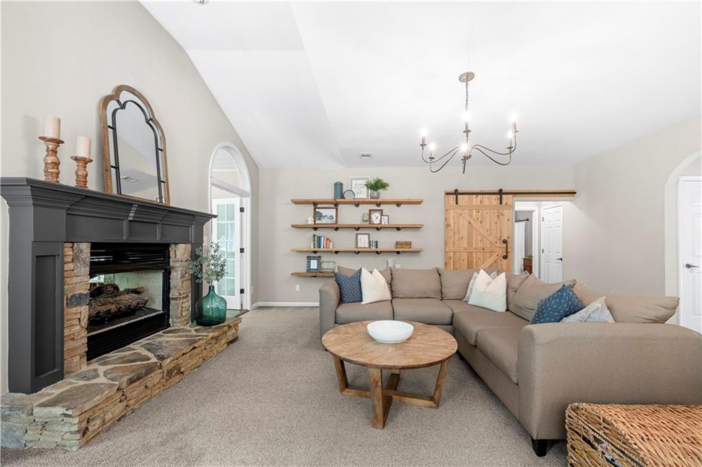 3003 GROVE VIEW Court