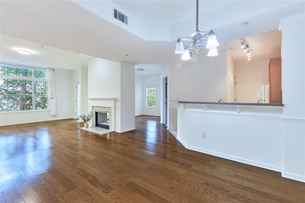 424 Lindbergh Drive NE Unit 110