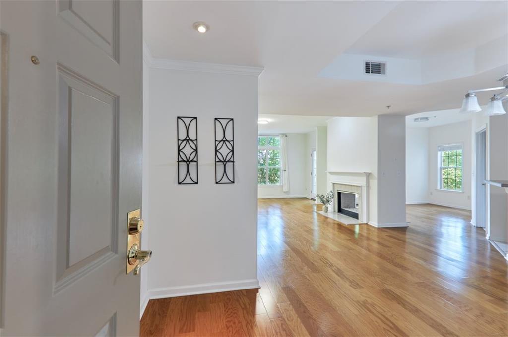 424 Lindbergh Drive NE Unit 110