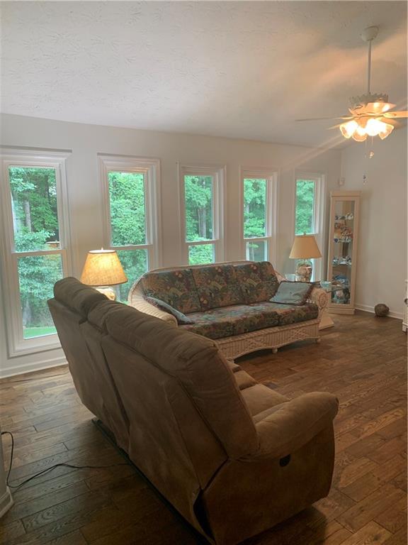 2115 Heatherton Road