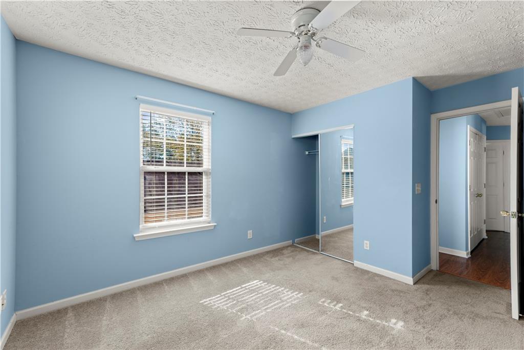 784 Windcroft Circle NW