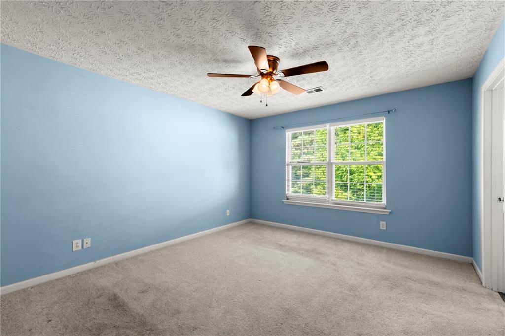 784 Windcroft Circle NW