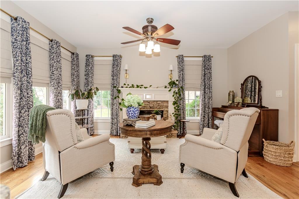 2292 Floral Ridge Drive