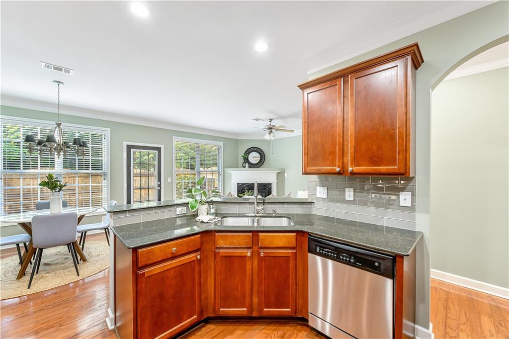 1907 Harrison Park Drive