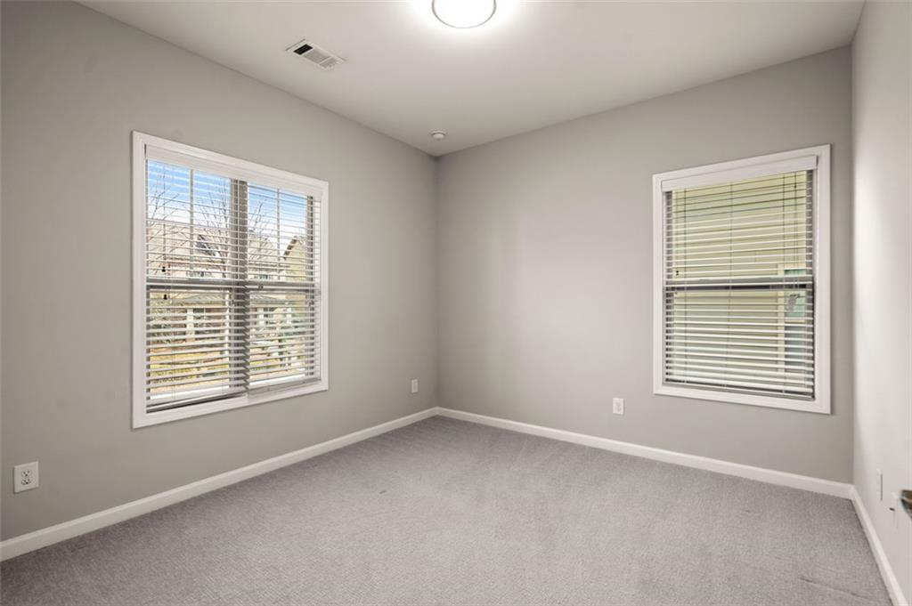 3540 S Sherwood Road SE