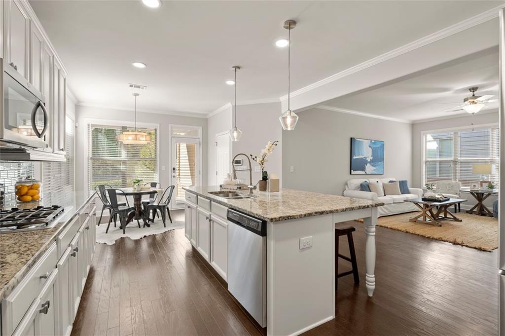 3540 S Sherwood Road SE