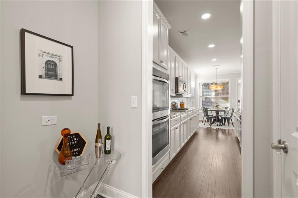 3540 S Sherwood Road SE