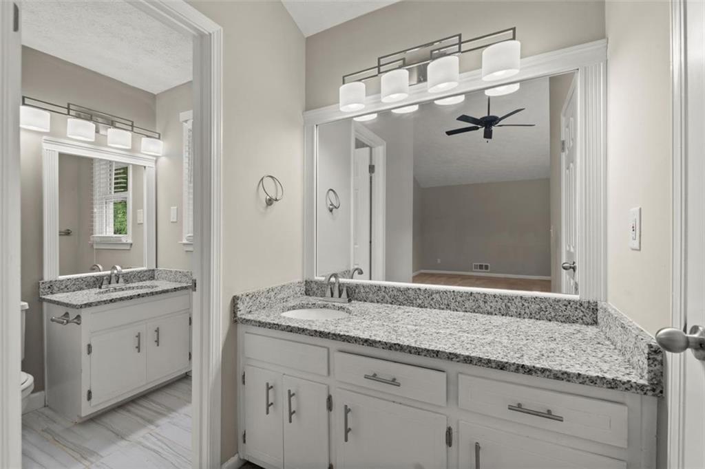 855 Riverbend Drive SW