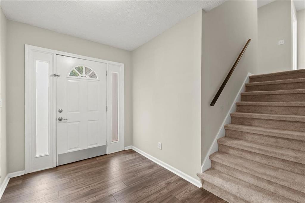 855 Riverbend Drive SW