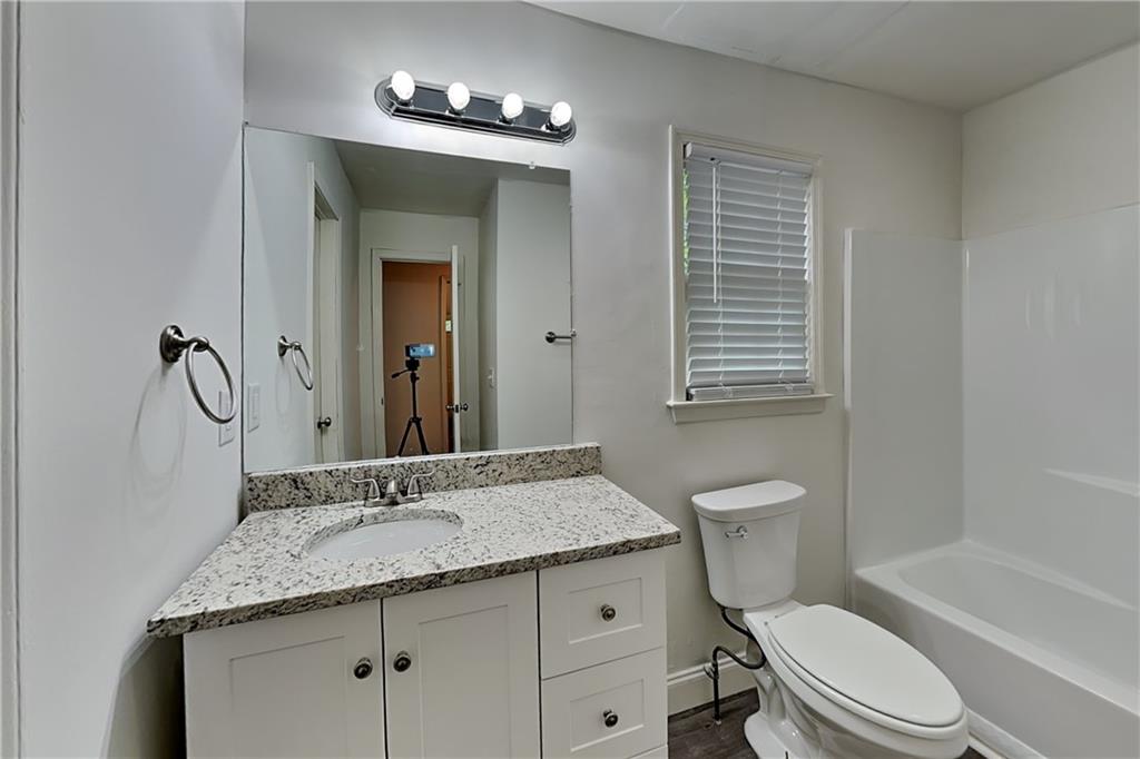 4000 Tall Pine Drive