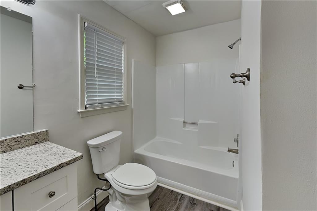 4000 Tall Pine Drive