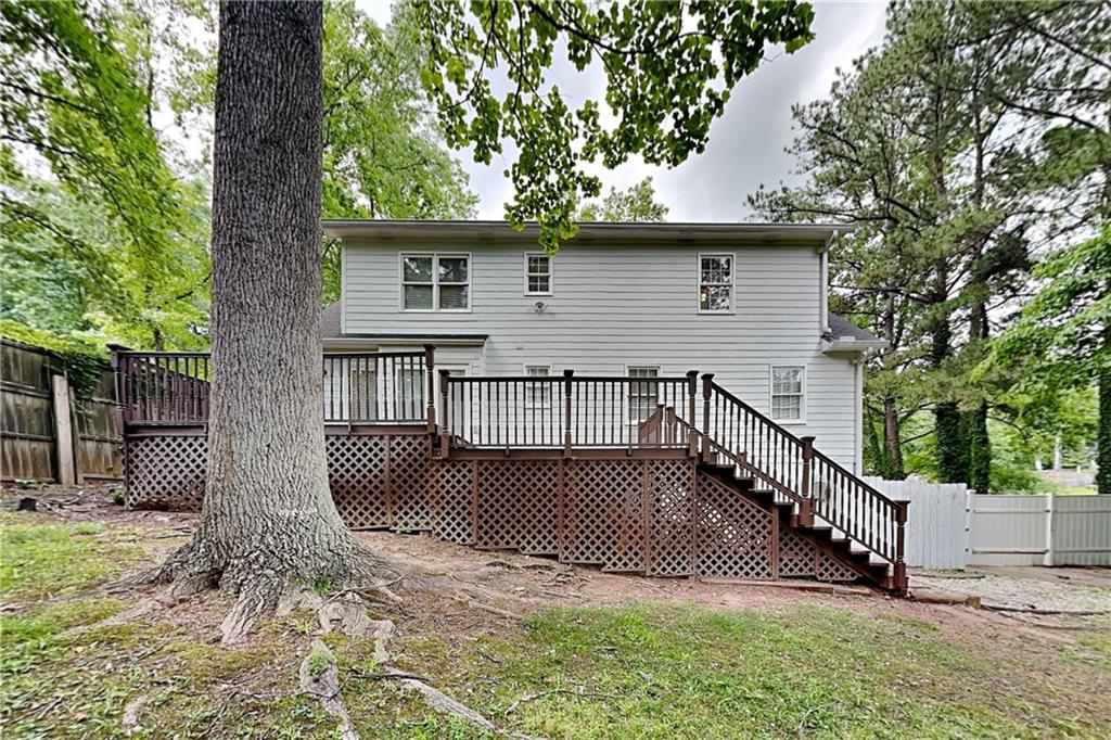 4000 Tall Pine Drive