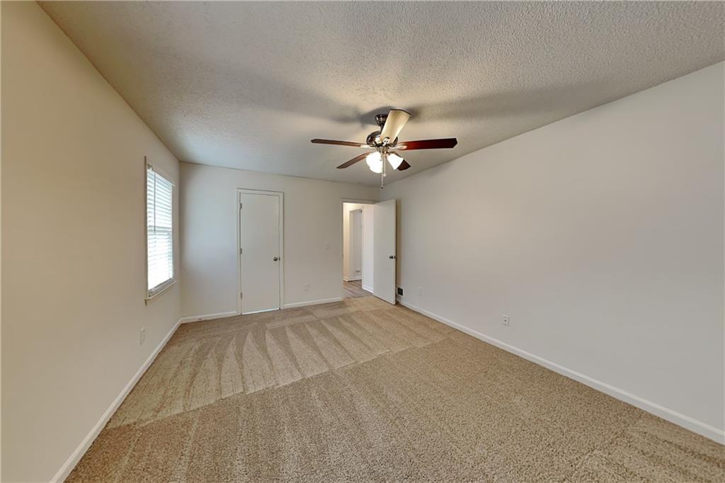 4000 Tall Pine Drive