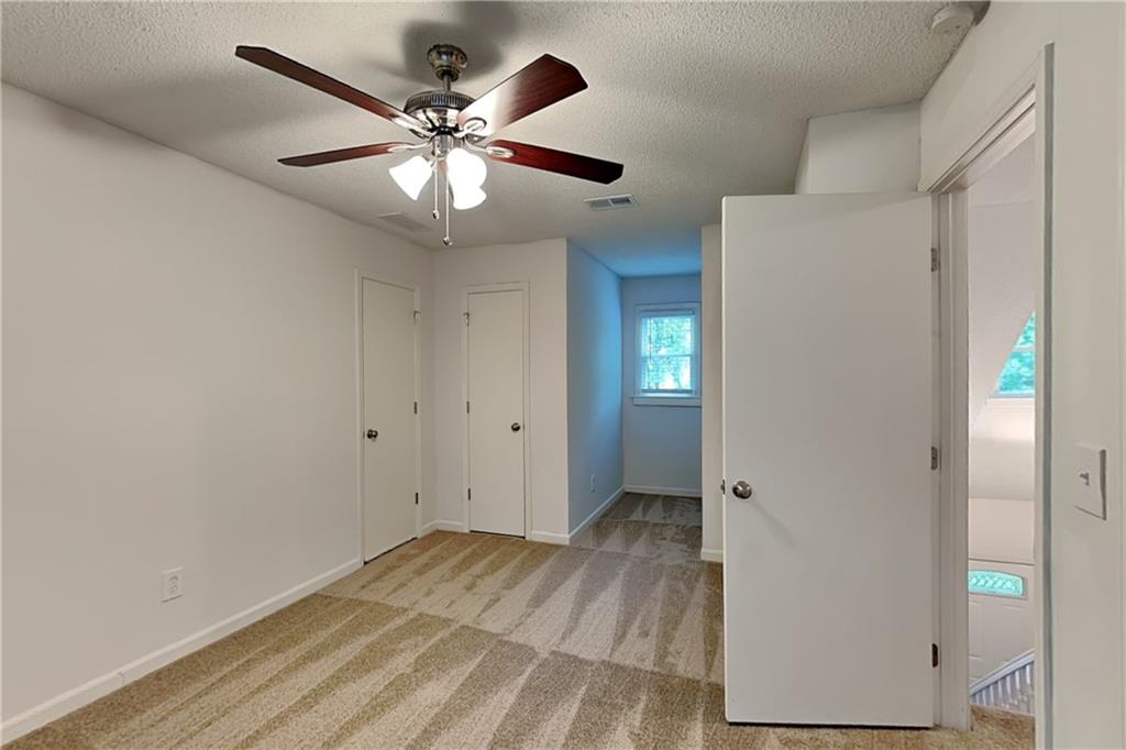 4000 Tall Pine Drive