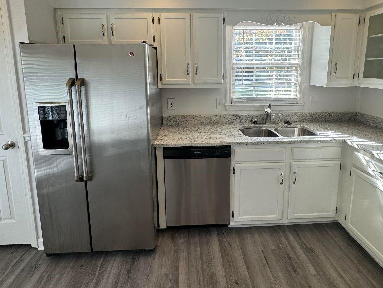 4000 Tall Pine Drive