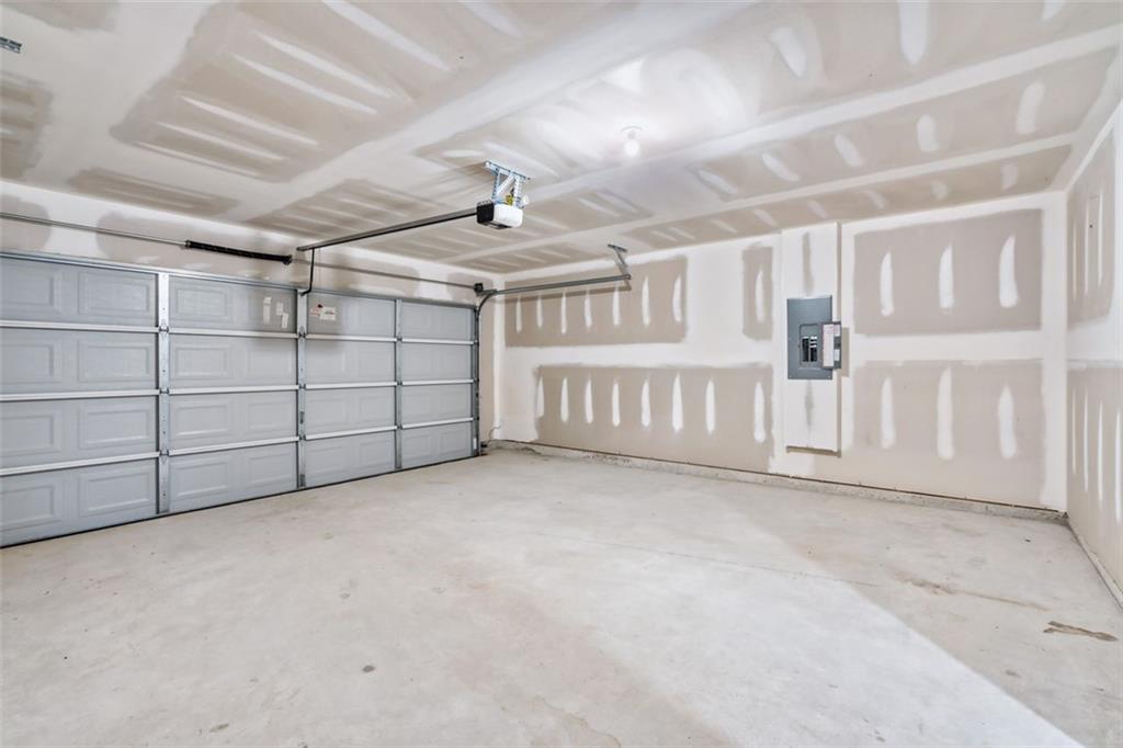 810 Shallowford Road