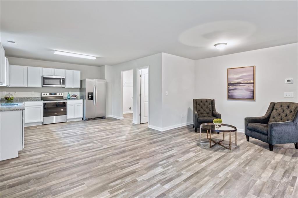 810 Shallowford Road