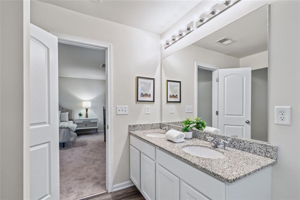 810 Shallowford Road