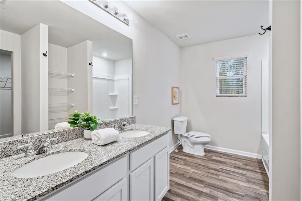 810 Shallowford Road