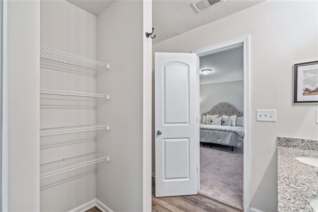 810 Shallowford Road