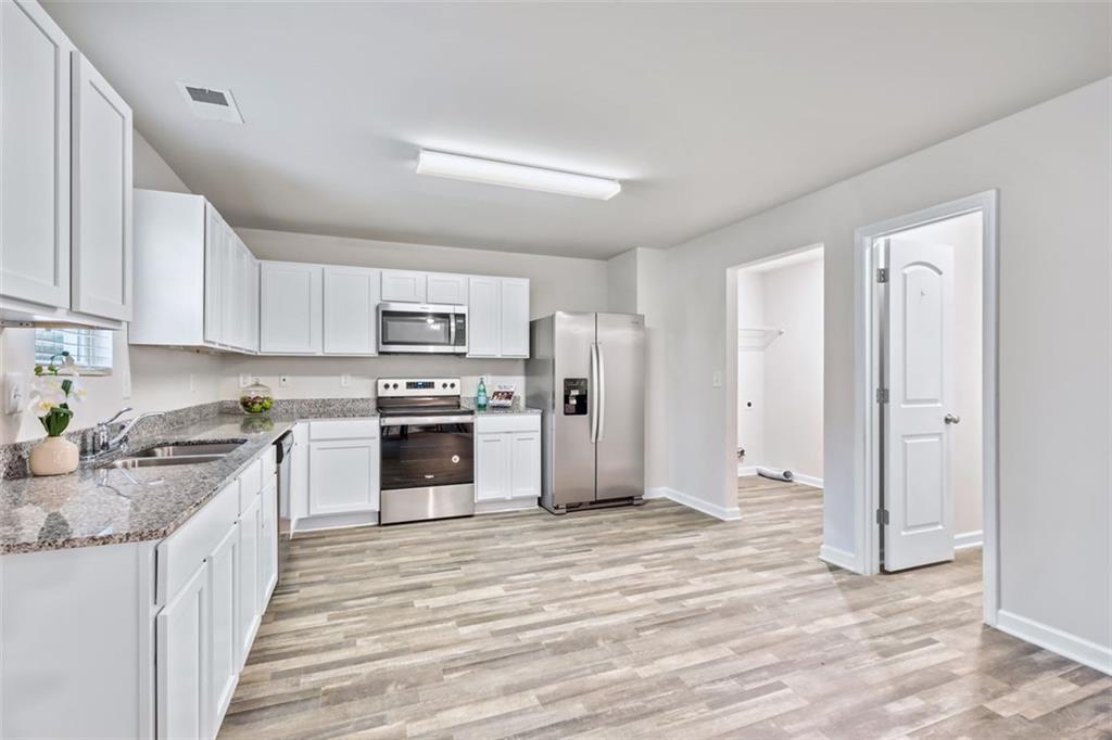 810 Shallowford Road