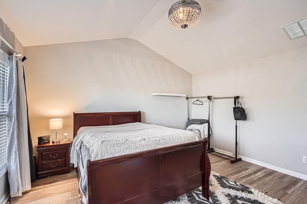 1756 Hedington Court