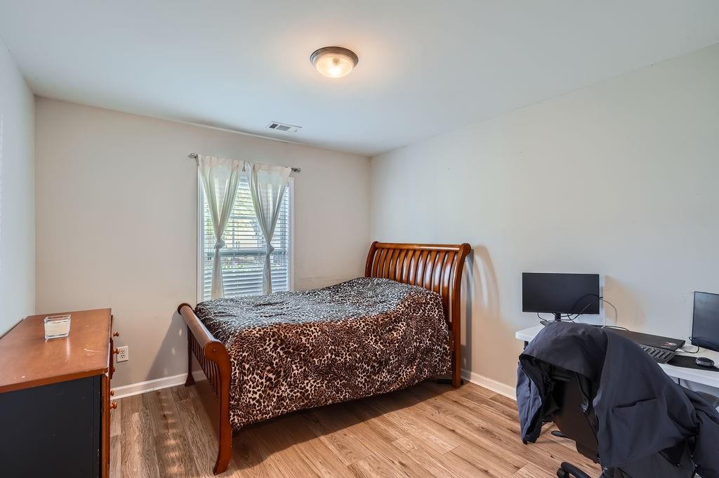 1756 Hedington Court